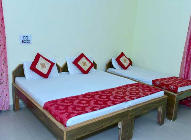 hotel-agarwal-house-1